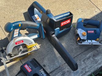 Ryobi kit with charger