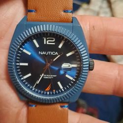 Nautica Men's NAPPBS303 Pacific Beach watch. 