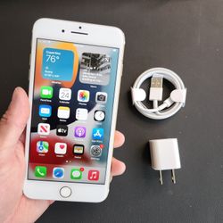 iPhone 7 Plus - UNLOCKED - Like New 