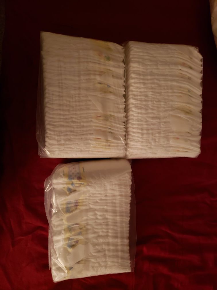 Pampers swaddlers diapers Newborn size