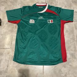 VTG Y2K 2004 Mexico Soccer Futbol Olympic Home Team Atletica Jersey Men’s M