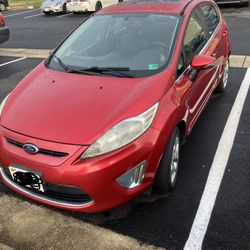 2012 Ford Fiesta