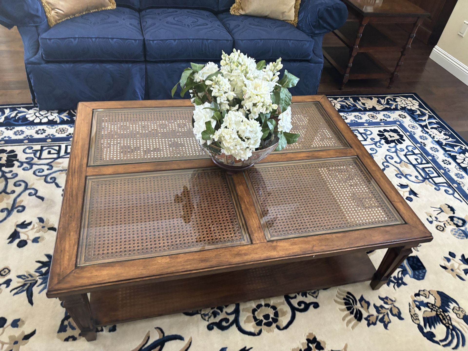 High Quality Ethan Allen Coffee Table