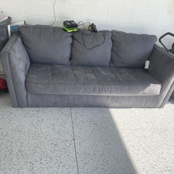 Modern Gray Fabric Couch – Clean, Barely Used
