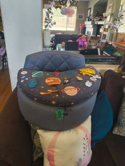 Baby Discovery chair (Space Themed)