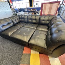 6pc Abbyson leather modular sectional