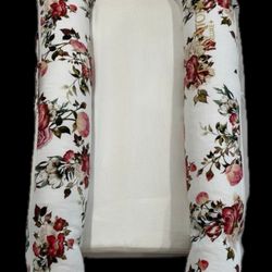 Dok A Tot W/ Floral Cover 