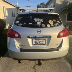 2011 Nissan Rogue With 84300 Miles Silver In Great Condition. From Original Owner Guy ID to Dr