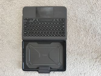 UAG Foldable Keyboard Case For iPad 10.2