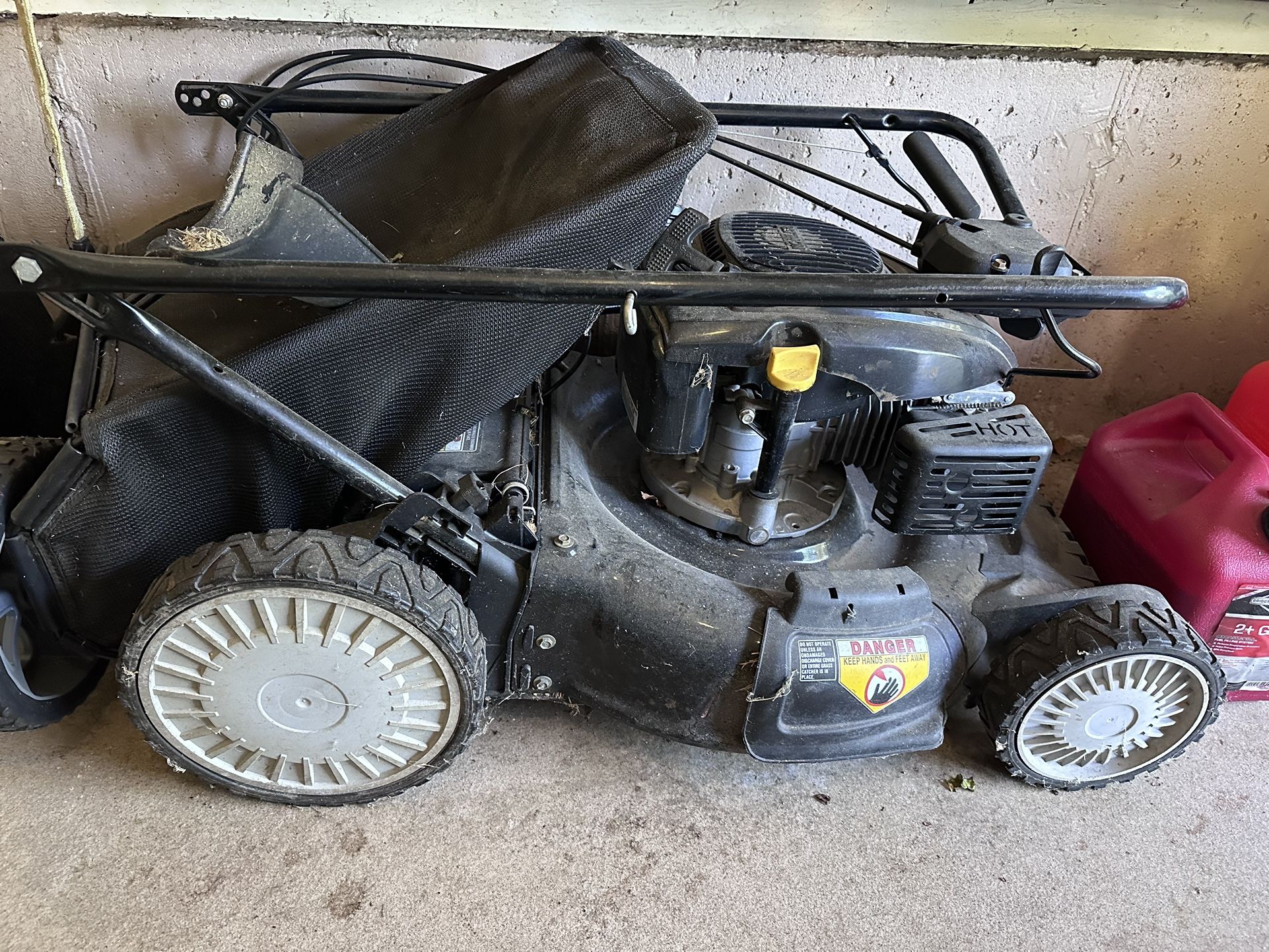 21 in. 3-in-1 Variable Speed Gas Walk Behind Self-Propelled Lawn Mower with Auto Choke