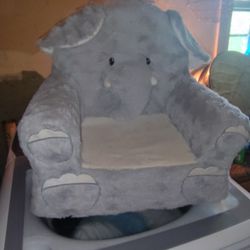 Elephant Soft Landing Chair For A Small Child Needs To Be Cleaned The Cover Dose Come Off 