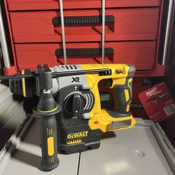 Dewalt Xr SDS Rotary Hammer Tool Only New Nuevo 