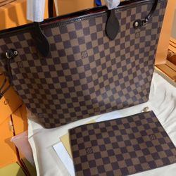 Louis Vuitton Neverfull MM