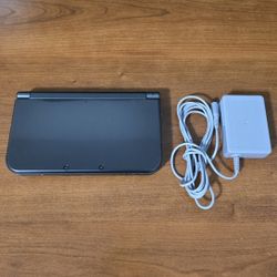 Black Nintendo New 3DS XL 