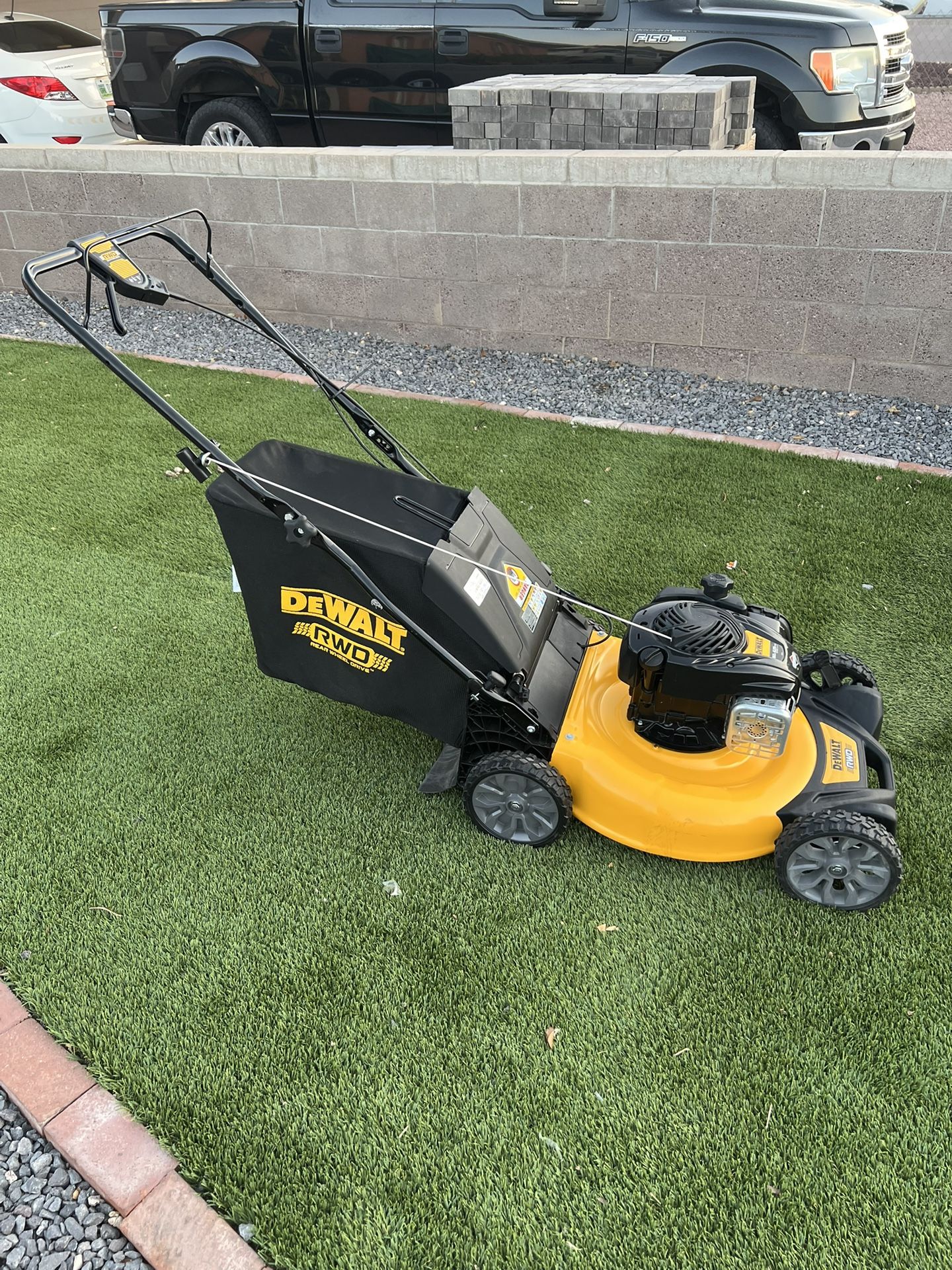 Dewalt Lawnmower