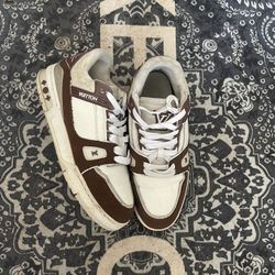 Louis Vuttion Trainers 
