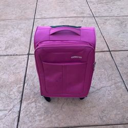 American Tourister Softside Luggage with Spinner Wheels, Pink,Carry-On 21-Inch