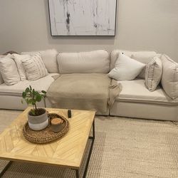 5-seater sofa, very new.