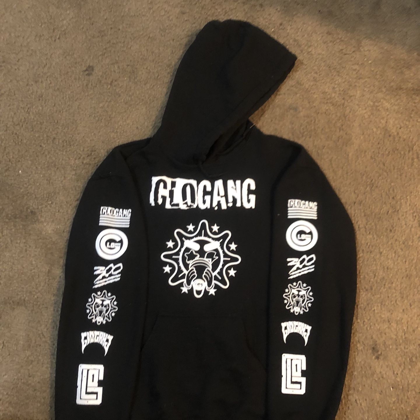 Glo Gang Sweater for Sale in Riverside, CA OfferUp
