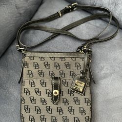 Vintage Dooney & Bourke Bag