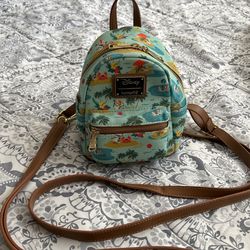 Disney Loungefly Olaf Mini Backpack