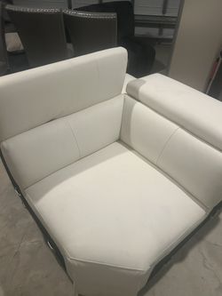 Single Leather Sectional Sofa