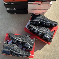 Nike Air VaporMax Plus Triple Black