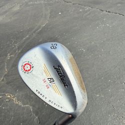 58° Titleist Wedge
