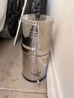Berkey filter 2.25gallon