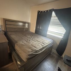 Queen Mattress And Bed Frame 