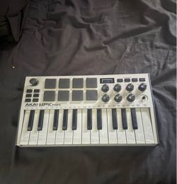 Akai Midi USB Keyboard