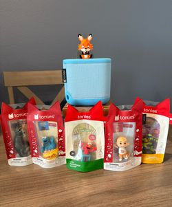 New Toniebox 2 with 6 tonies $170