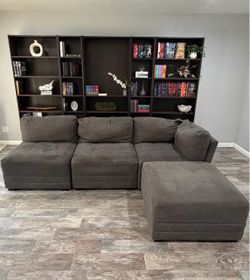 Gray Sectional Sofa w/ Chaise – $100