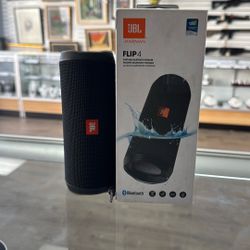 JBL Flip 4 Mic W/ Box No Charger