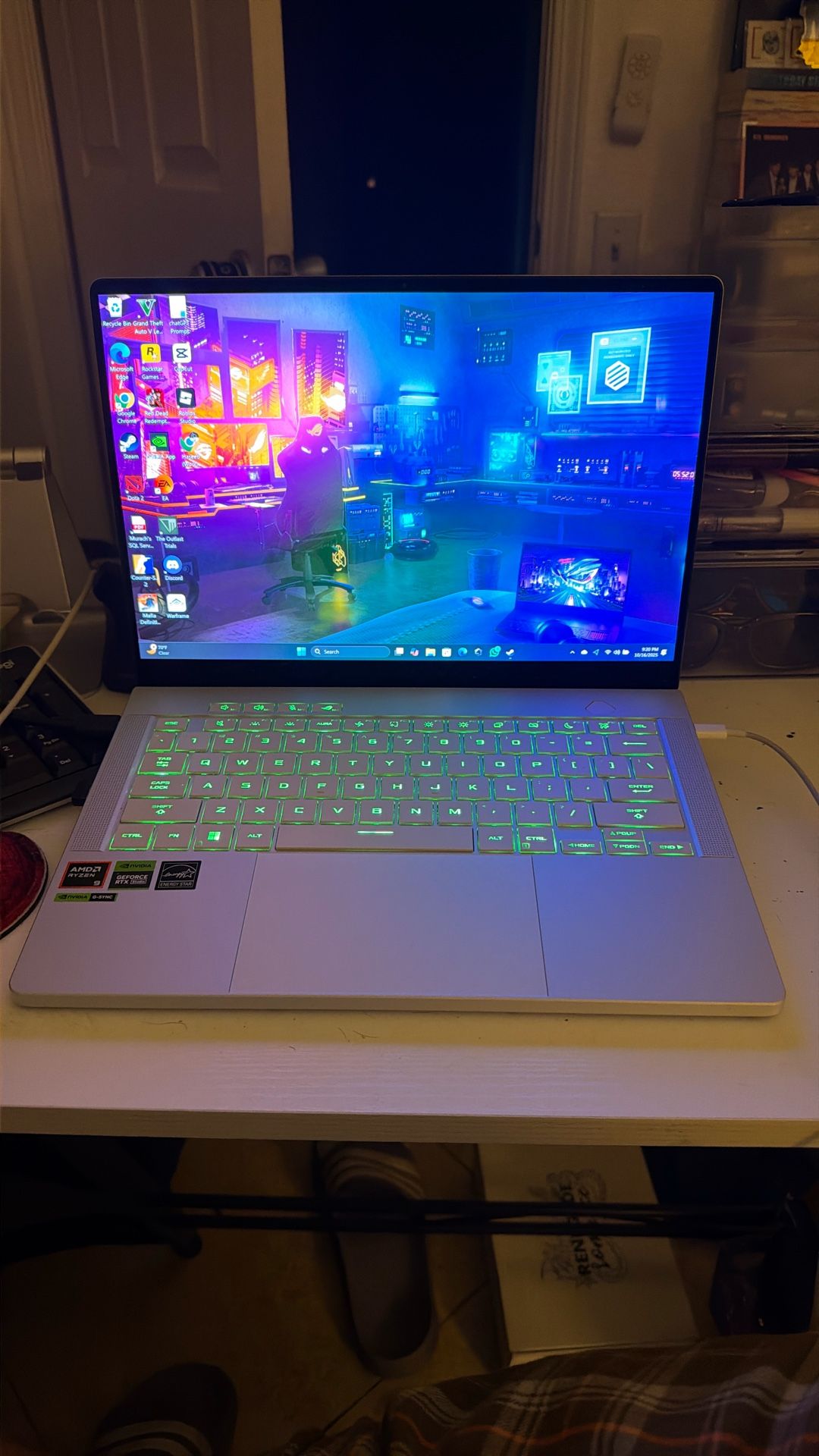 Ryzen 9 4060 16 Gb G14