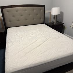 Queen Size Bedroom Set
