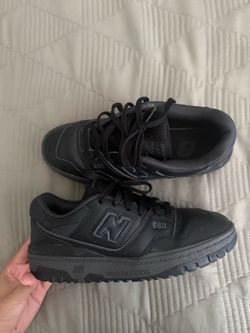 New Balance 550 Triple Black Sneakers Size 7