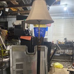 4ft . Antique Eagle Floor Lamp