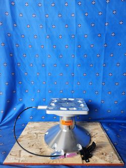 C8874-054 Never Installed Garelick Boat Seat Swivel Pedestal