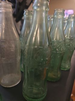 8 total 1940's Coca-Cola emerald green glass Coke bottles