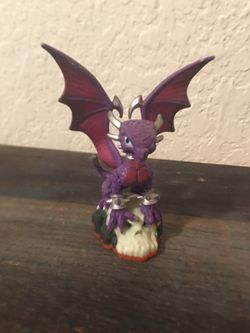 Skylander Figure (For Skylanders giants game)