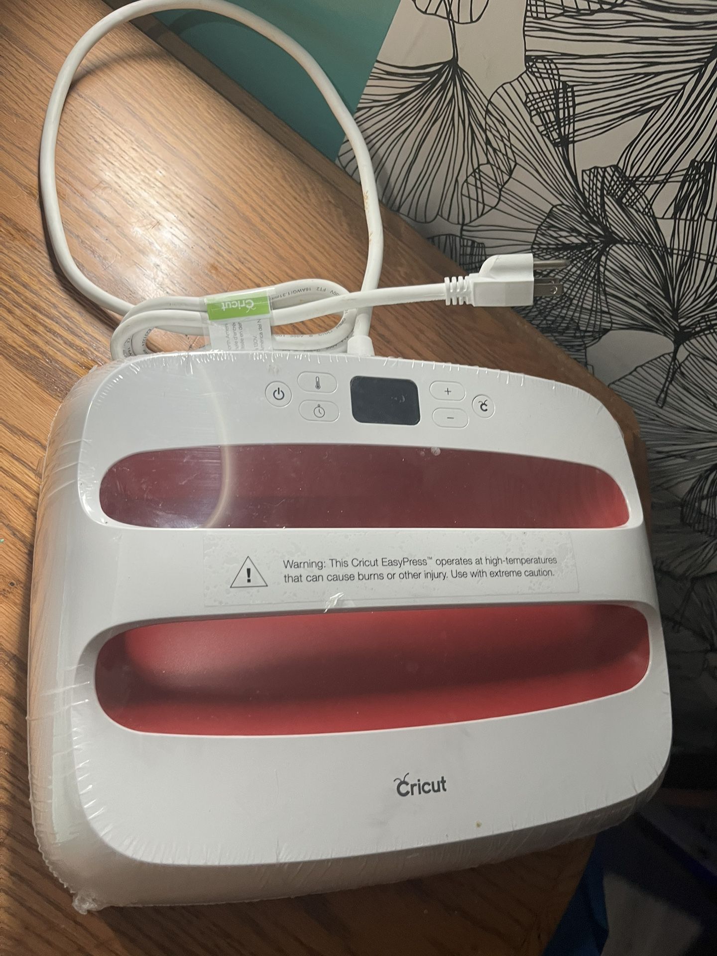New Cricut EasyPress™ 2, 12" x 10" Heat Press