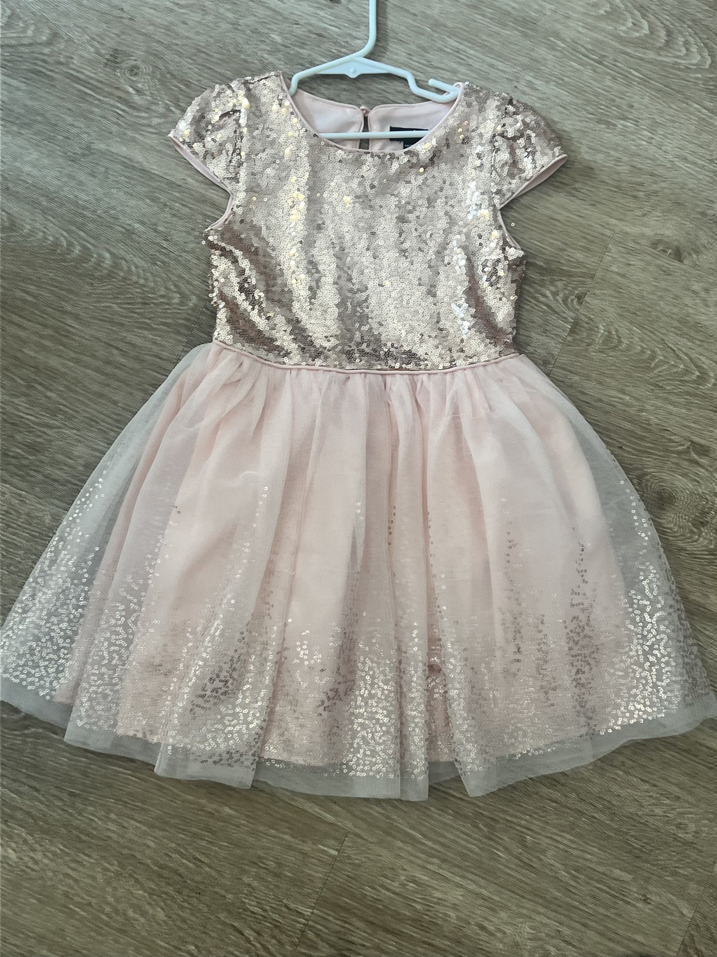 Girls Size 6 Dress