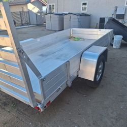 2023 Aluma 5410s-TG trailer w/solid sides