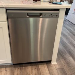 GE Dishwasher 