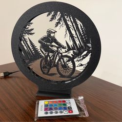 Lámpara LED de Montaña 3D - Arte en Silueta de Ciclista - Luz de Noche RGB con Control Remoto - Regalo Ideal para Ciclistas y Amantes del MTB - Decora