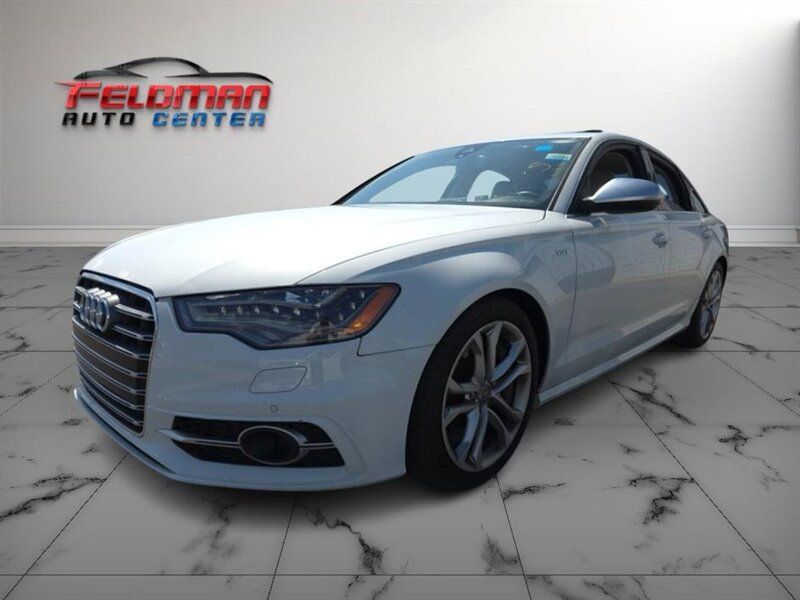 2013 Audi S6 4.0T quattro Prestige
