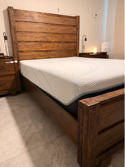 Queen size bedroom set
