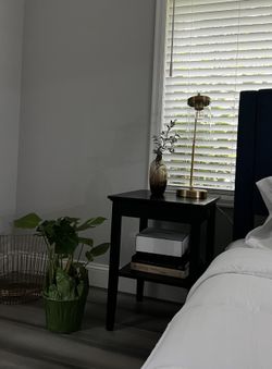 Set Of 2 Black Nightstands With Charging Port