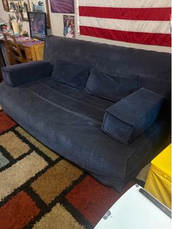 Futon with metal frame and comfortable mattress